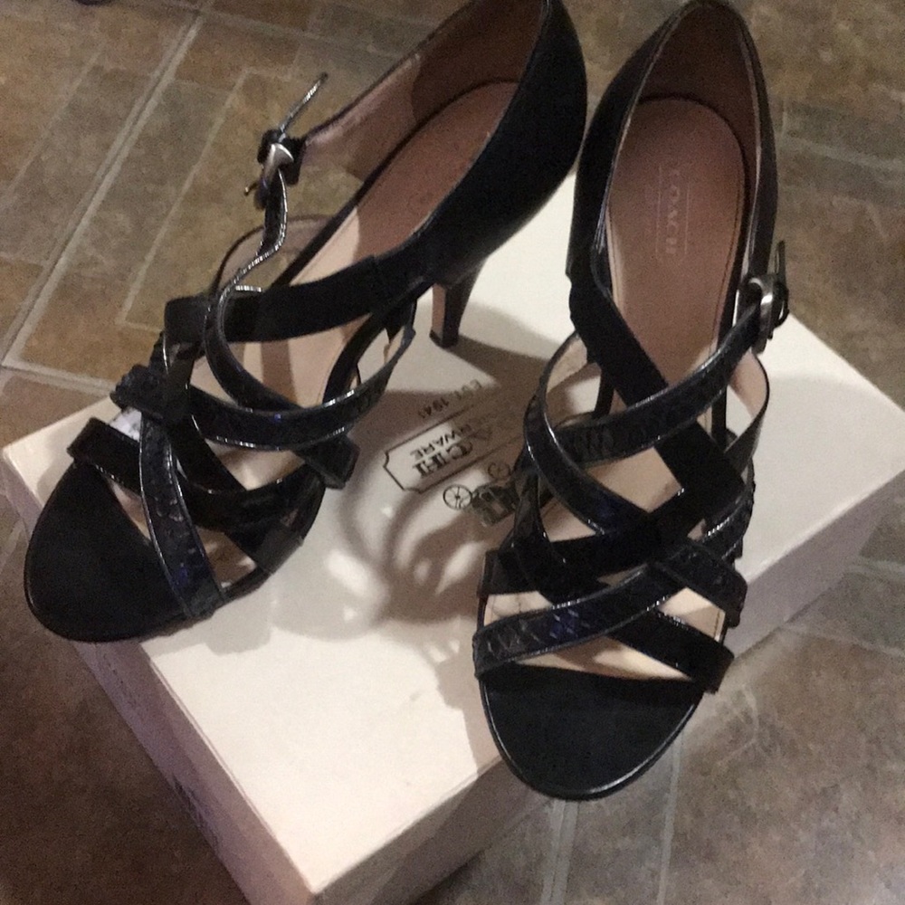 COACH SANDALS